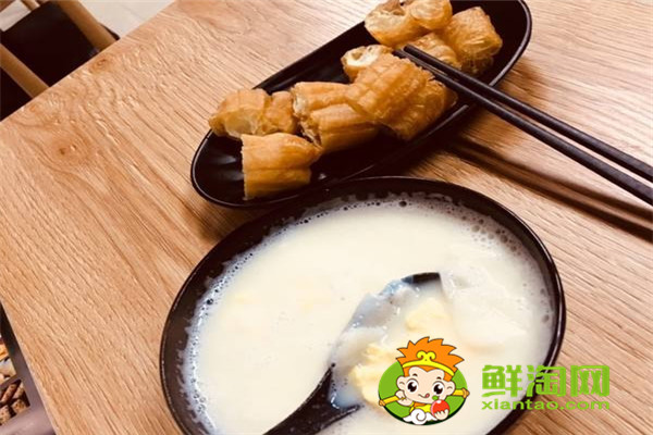 豆浆都能用什么豆打出来，豆浆和什么一起搭配最营养